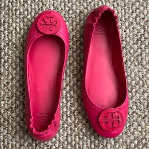 Tory Burch Minnie flats bright pink size 8.5